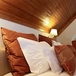 Konukevi Challet Fonte Nova 4*