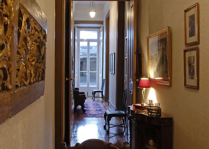 查莱特冯特诺瓦酒店 招待所 4*